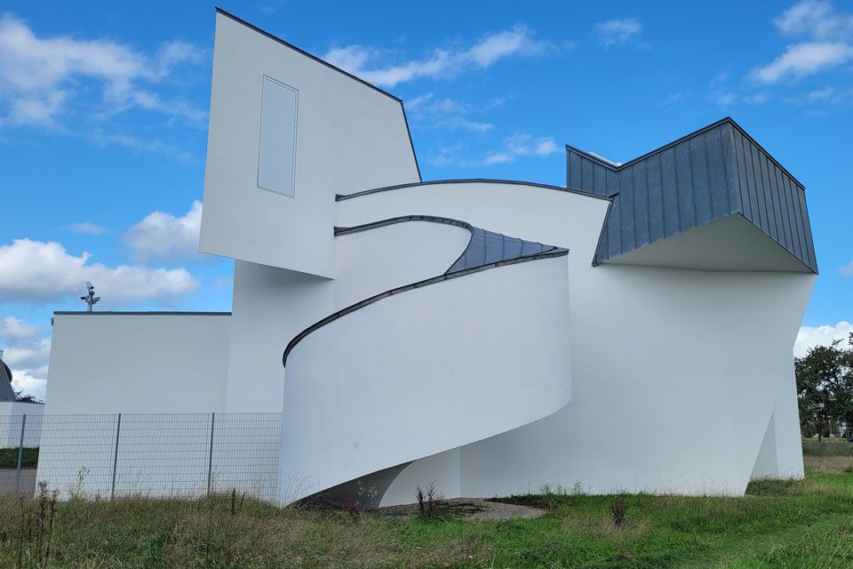 Vitra Campus | Vitra Design Museum - Frank Gehry